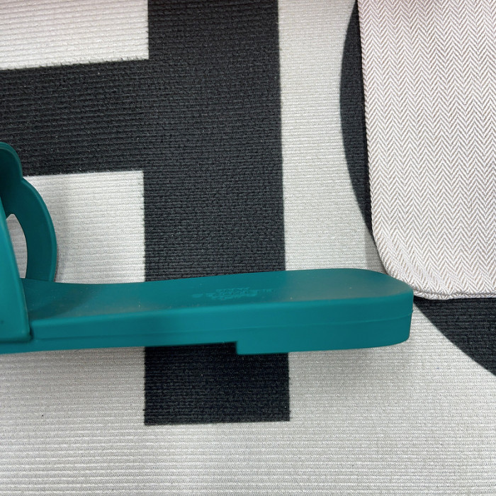 herme* sandal 26