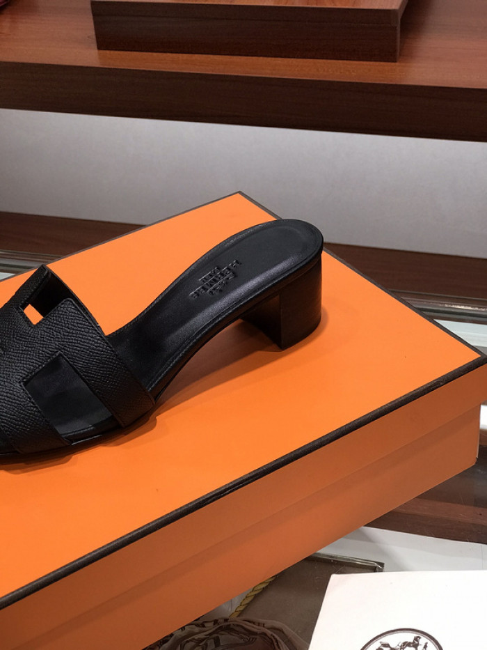 herme* sandal 50