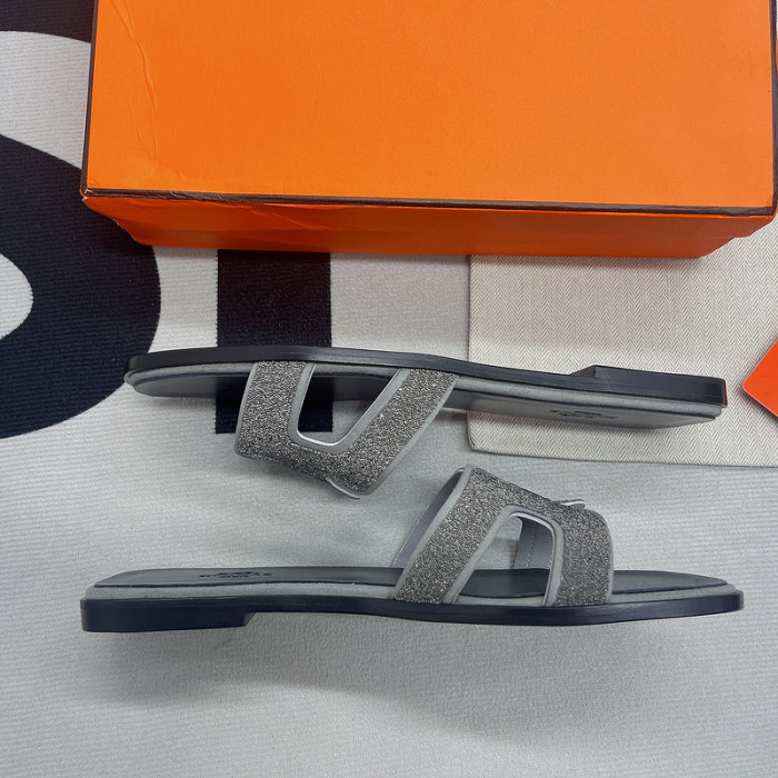 herme* sandal 32
